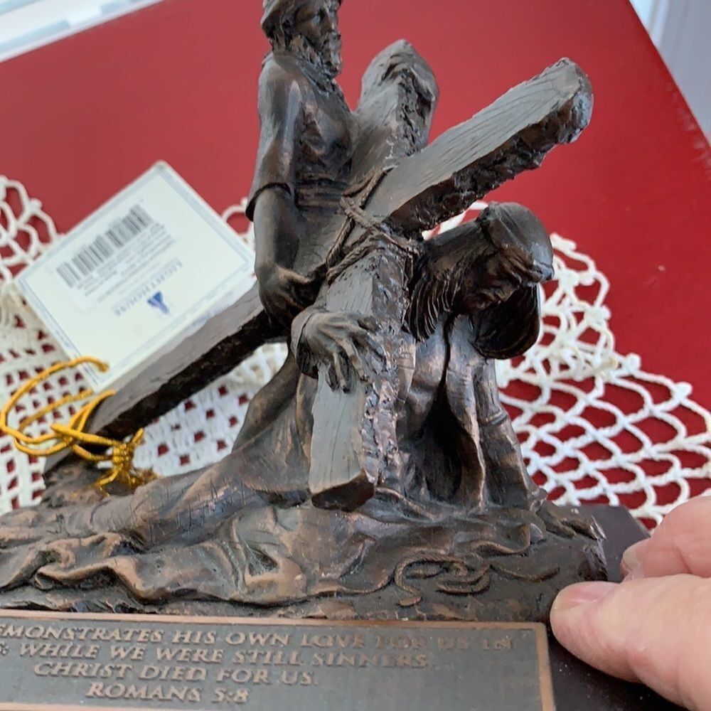 RARE Jesus and the Cross “Moments of Faith” Sculpture. NWT - Picture 7 of 8